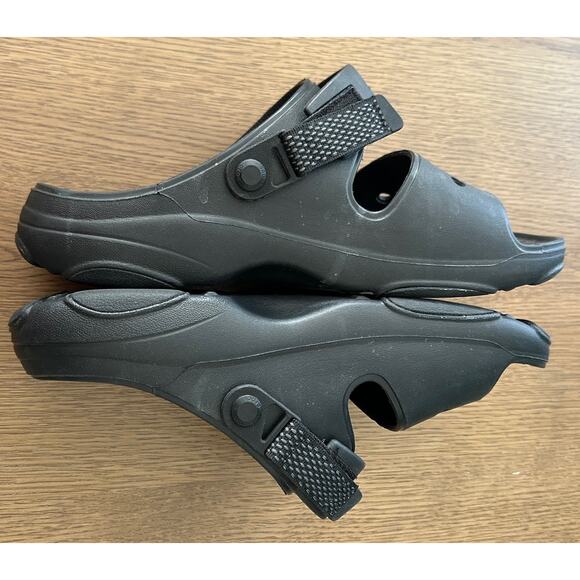 Crocs Men’s Classic All-Terrain Clogs Sandals Black Size 12 Adjustable Strap - Picture 8 of 15